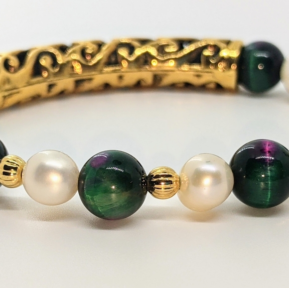 Tigers Eye and Pearl "Lucky You" Jewelry set - Picture 5 of 7